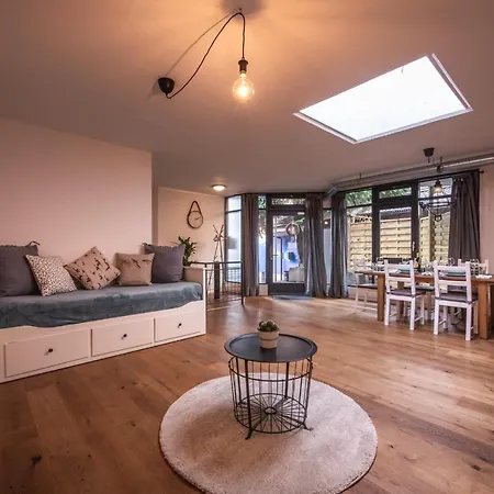 2 Bedroom - City Center - Apartment Interlaken