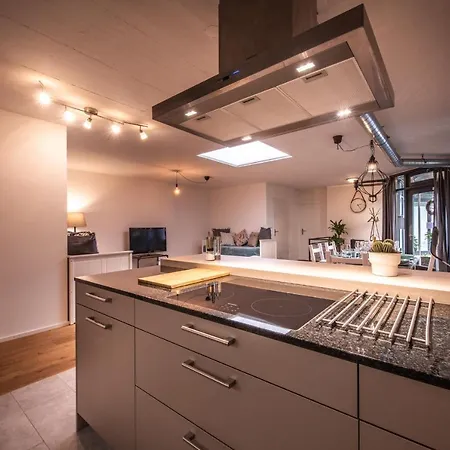 2 Bedroom - City Center - * Interlaken