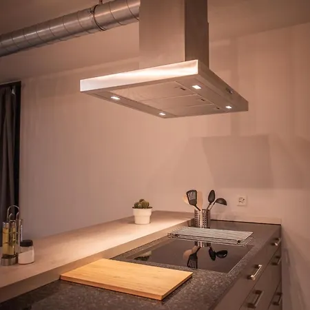 Apartment 2 Bedroom - City Center - *